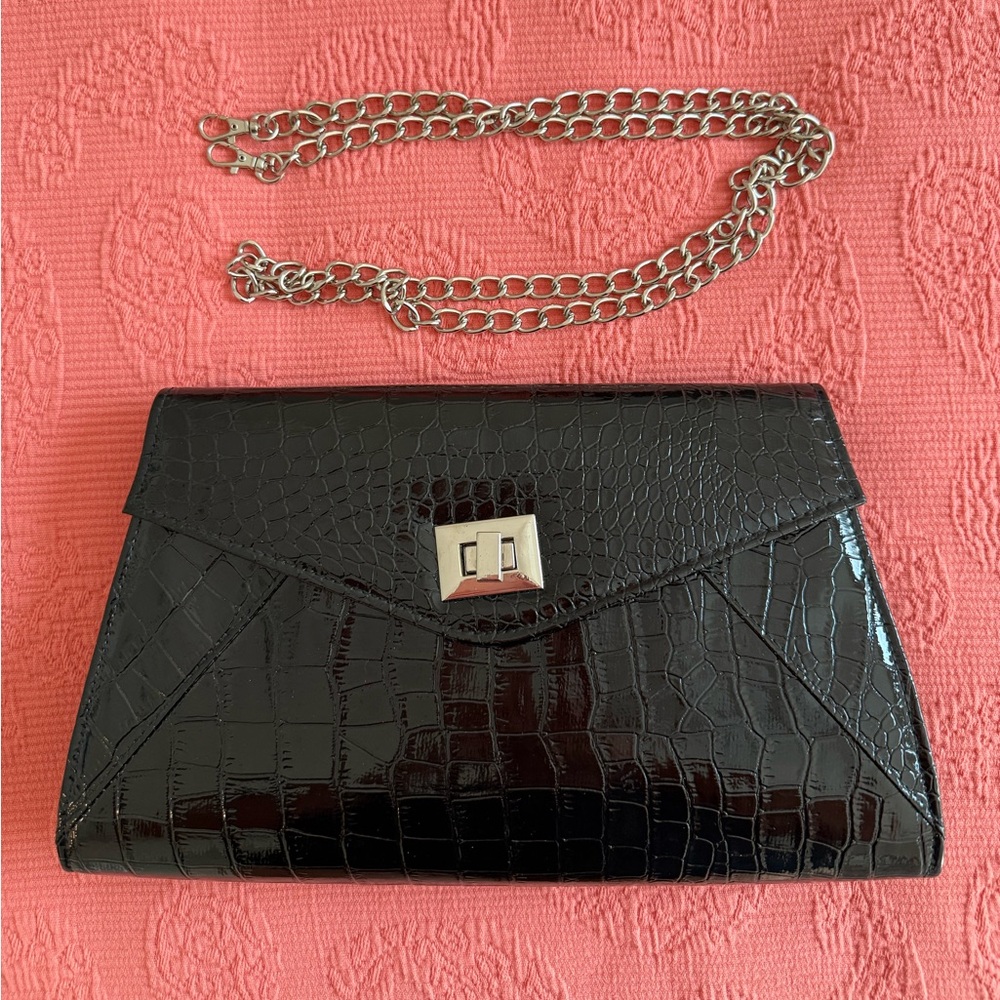 NWOT Poppie Jones black faux leather/vegan alligator clutch/crossbody bag